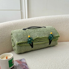 Plaid Animal Cocoon™ – Douceur, Fun & Cocooning