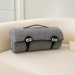 Plaid Animal Cocoon™ – Douceur, Fun & Cocooning